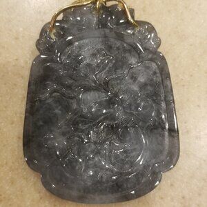 RARE VINTAGE TSL GUMPS CARVED GRAY JADE 14k GOLD HVY PENDANT NECKLACE ENHANCER
